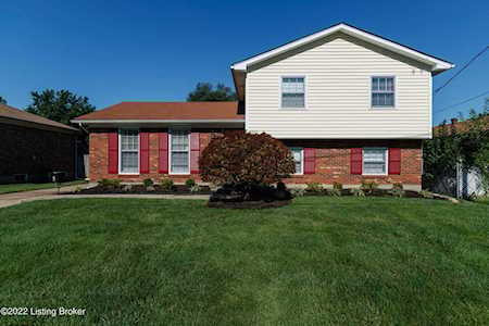 4202 Graf Dr Louisville, KY 40220