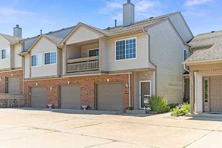 4587 N Thornhill Dr Peoria, IL 61615