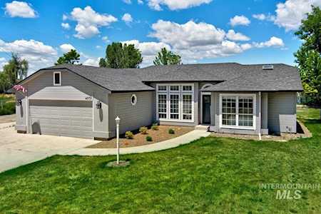 4272 W Franklin Rd Meridian, ID 83642