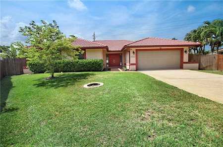 4432 NW 73rd Way Coral Springs, FL 33065