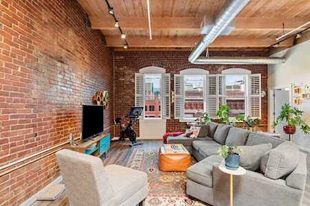 33 Sleeper Street #608 Boston, MA 02210
