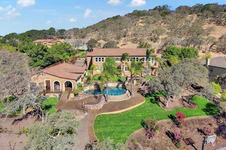 853 Bridle Ridge Drive Fairfield, CA 94534