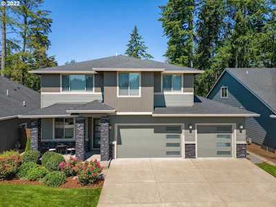 15459 SE Sacagawea St Happy Valley, OR 97086