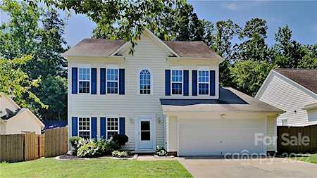 8814 Hadco Ln Matthews, NC 28105
