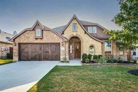 1509 Roadrunner Drive Little Elm, TX 75068