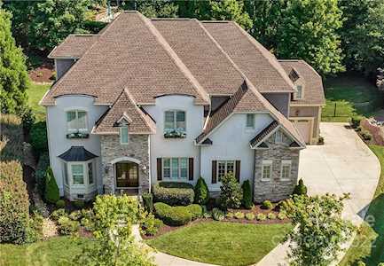 18628 Silent Falls Cove Davidson, NC 28036