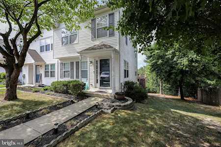 33 Millstream Rd Laurel Springs, NJ 08021