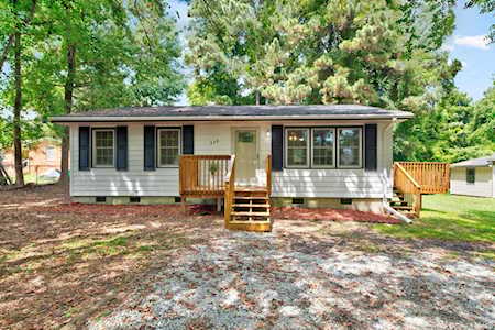 320 Holland Glen Street Fuquay Varina, NC 27526