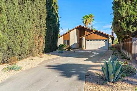 8059 El Extenso Ct San Diego, CA 92119