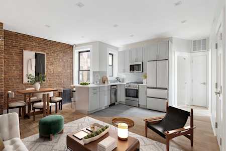 45 Argyle Rd #2B Brooklyn, NY 11218