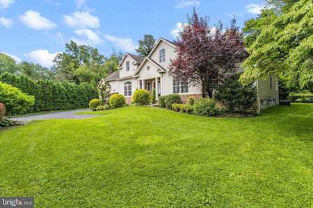 2503B Riverton Rd Cinnaminson, NJ 08077