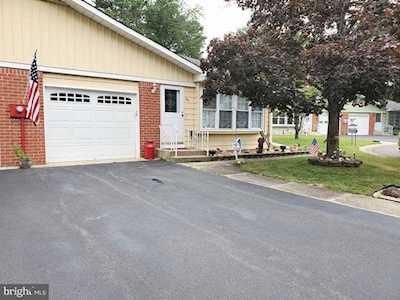6B Cooper Ln Whiting, NJ 08759