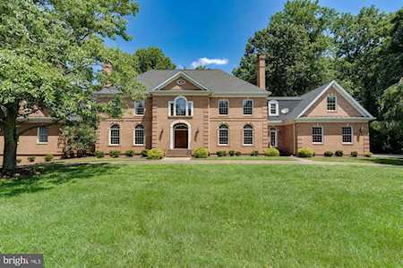 11102 Prince Edward Ct Oakton, VA 22124