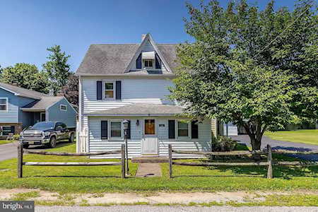 676 Asbury Station Rd Swedesboro, NJ 08085