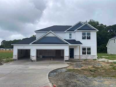 121 Wolf Ridge Court Willow Spring(S), NC 27592