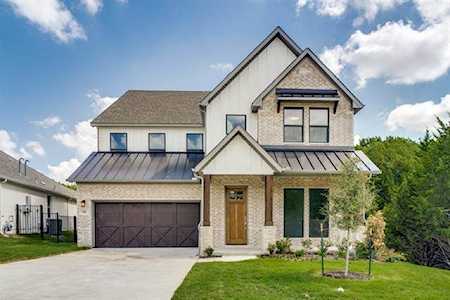 586 Torrey Pines Circle Heath, TX 75032
