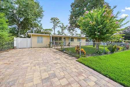3023 Lorman Dr Jacksonville, FL 32223
