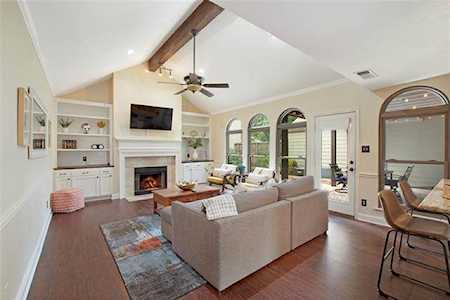 5016 Pershing Street Dallas, TX 75206