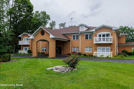 8625 Shelbyville Rd #102 Louisville, KY 40222