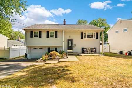 20 Singac Ct Parsippany-Troy Hills Twp., NJ 07054