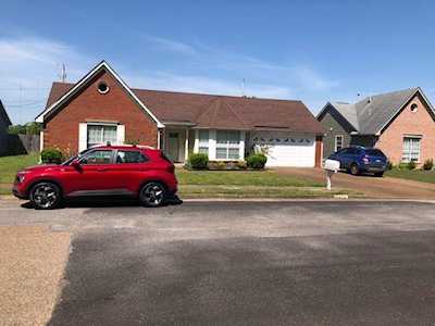 2422 Country Trail Dr Memphis, TN 38133