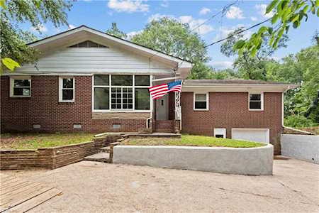 4534 Ridgeway Ave Chesapeake, VA 23321