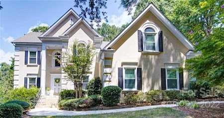 15616 Woodland Ridge Ln Charlotte, NC 28278