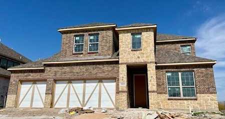 5009 Bridge Drive Celina, TX 75009