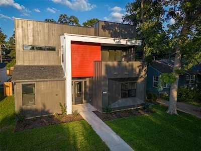 1522 Oak Knoll Street Dallas, TX 75208