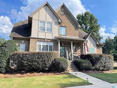 1024 Lake View Lane Calera, AL 35040