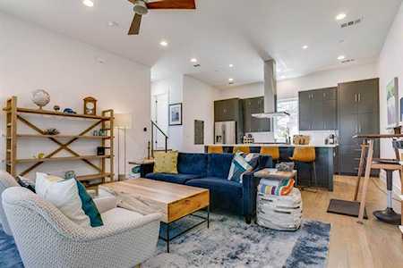 2203 Moser Avenue #101 Dallas, TX 75206