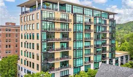 60 Market St Asheville, NC 28801