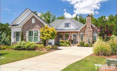 2694 Cedar Hedge Court Apex, NC 27523