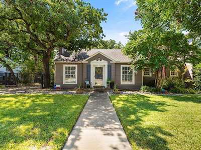 2100 Daisy Lane Fort Worth, TX 76111