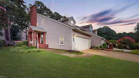 500 Kempsville Greens Ct Virginia Beach, VA 23462