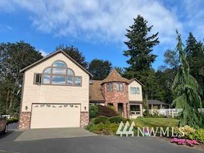 16015 230th Ave SE Maple Valley, WA 98038