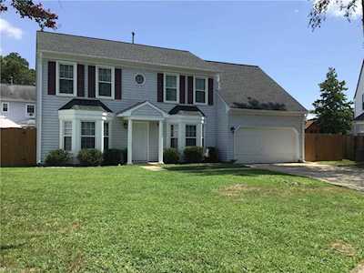 908 Roundtable Ct Virginia Beach, VA 23464