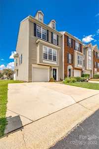 2126 Midnight Blue Ln Fort Mill, SC 29708