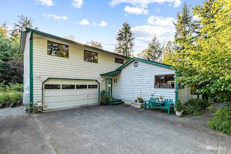 21717 SE Petrovitsky Rd Maple Valley, WA 98038