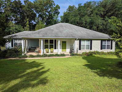 127 Green Oaks Rd Havana, FL 32333