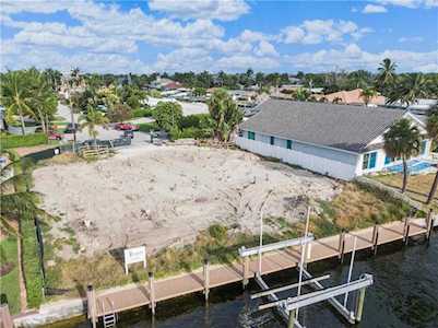 2770 NE 6th Street Pompano Beach, FL 33062