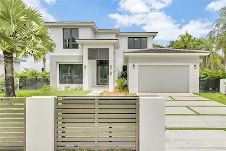 5989 SW 80th St. South Miami, FL 33143