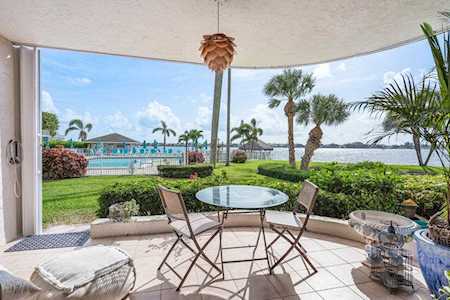 8200 Lakeshore Drive #1060 Hypoluxo, FL 33462