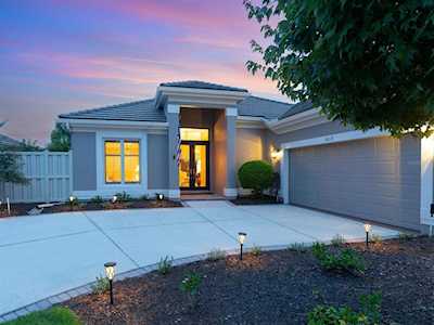 8618 51st TERRACE E Bradenton, FL 34211