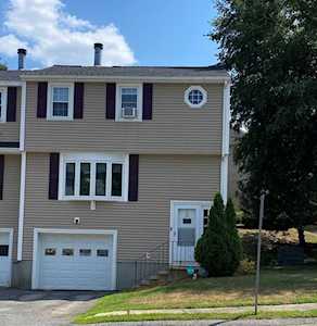 16 Meeting House Ln #16 Millbury, MA 01527