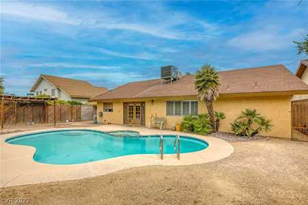 6630 Banbridge Dr Las Vegas, NV 89103