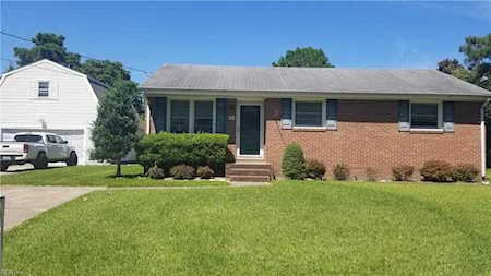 404 Yorkshire Rd Portsmouth, VA 23701