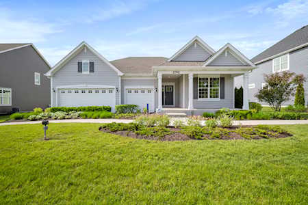 3584 Emerald Rd Elgin, IL 60124