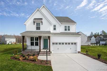 18073 Veronica Ct Moseley, VA 23120