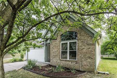 4036 Colchester Dr Indianapolis, IN 46268